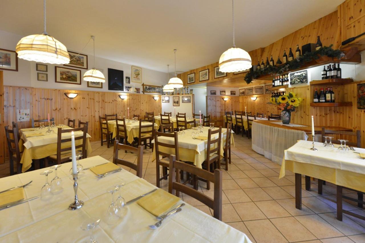 Hotel & Ristorante Serenella Брей-Червиния Экстерьер фото