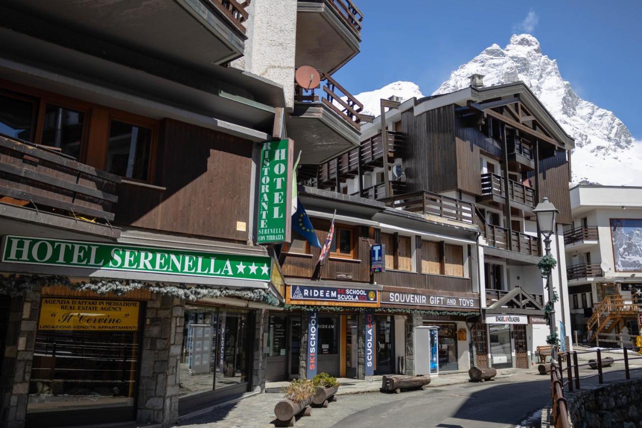 Hotel & Ristorante Serenella Брей-Червиния Экстерьер фото