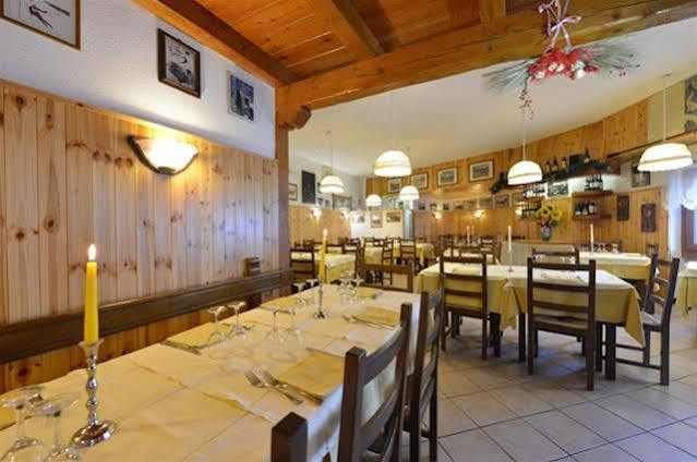 Hotel & Ristorante Serenella Брей-Червиния Экстерьер фото
